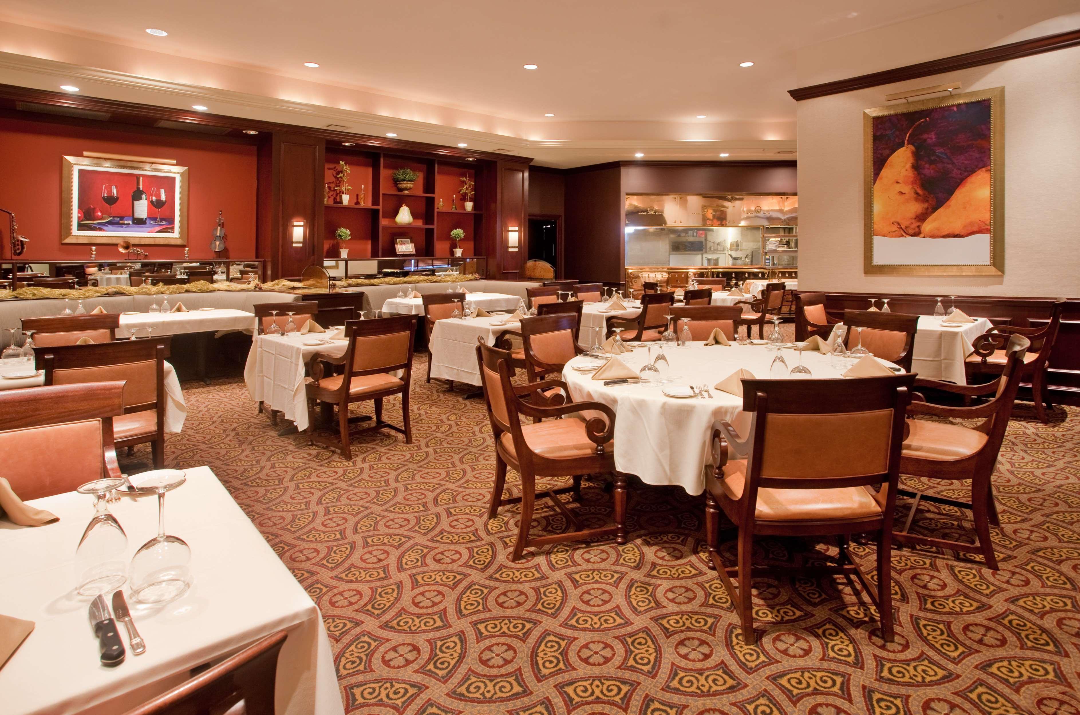 Radisson Plaza Hotel And Suites Kalamazoo Ngoại thất bức ảnh