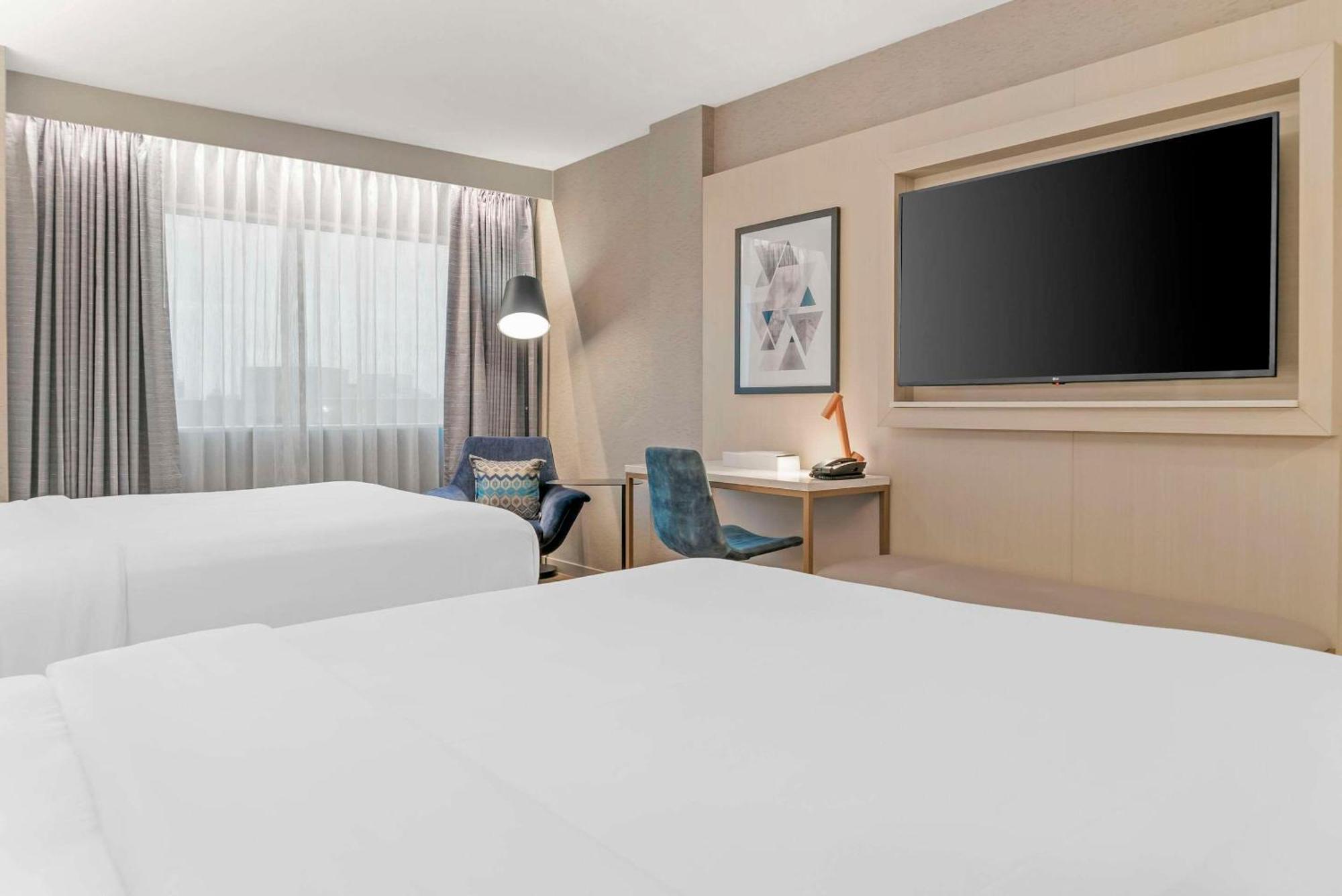 Radisson Plaza Hotel And Suites Kalamazoo Ngoại thất bức ảnh